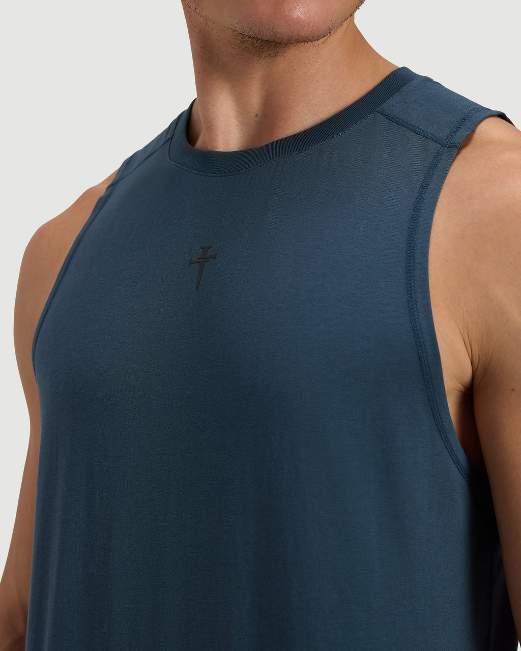 Core Hybrid Tank - Midnight Navy
