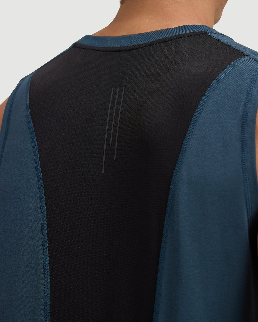 Core Hybrid Tank - Midnight Navy