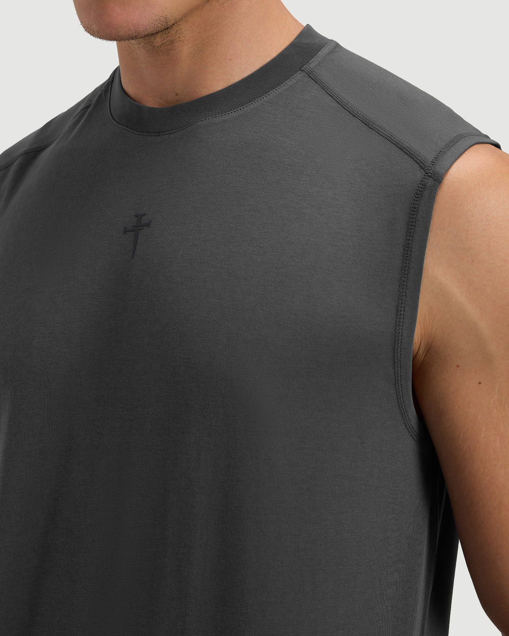 Core Hybrid Cutoff - Space Grey